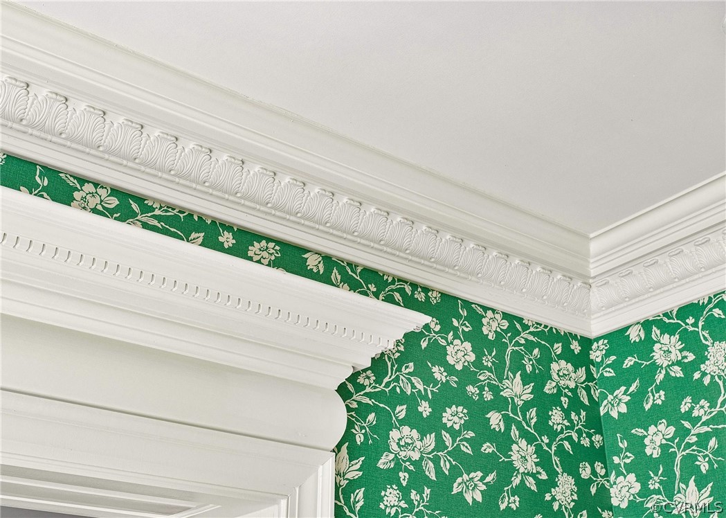 5960 Springfield Road Glen Allen, VA 23060 - Photo 10 of 50 Custom moldings