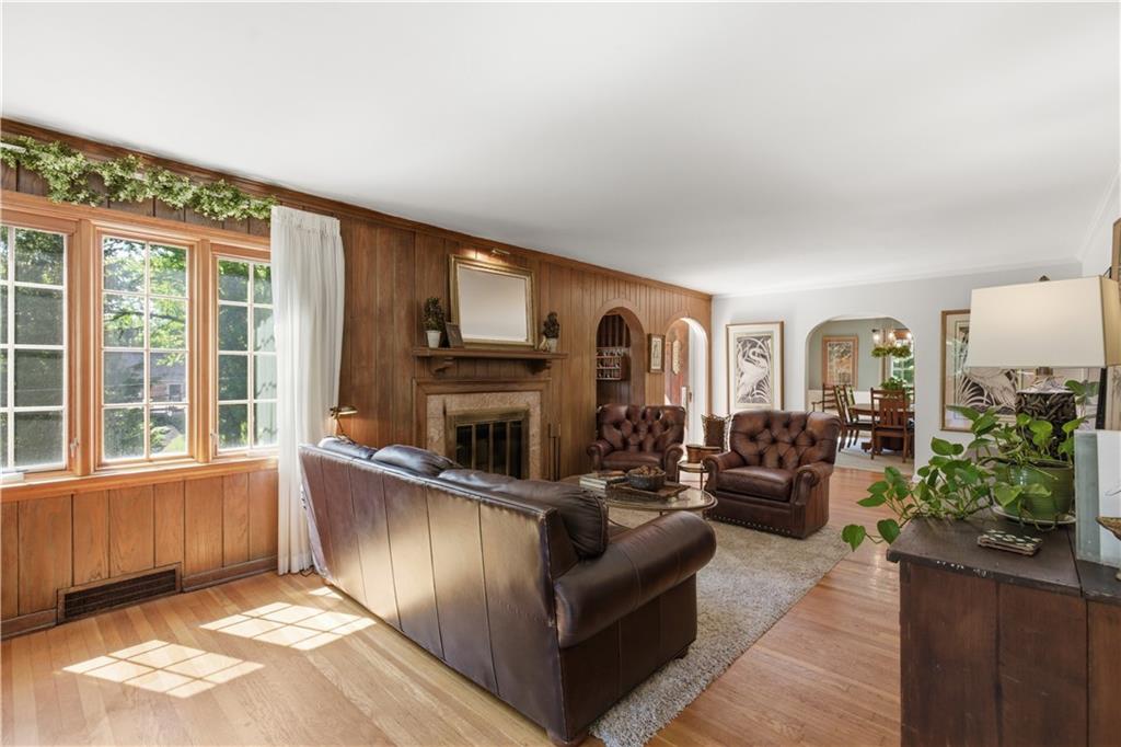 200 Navajo Road Pittsburgh, PA 15241 - Photo 7 of 45 Gallery Image 7