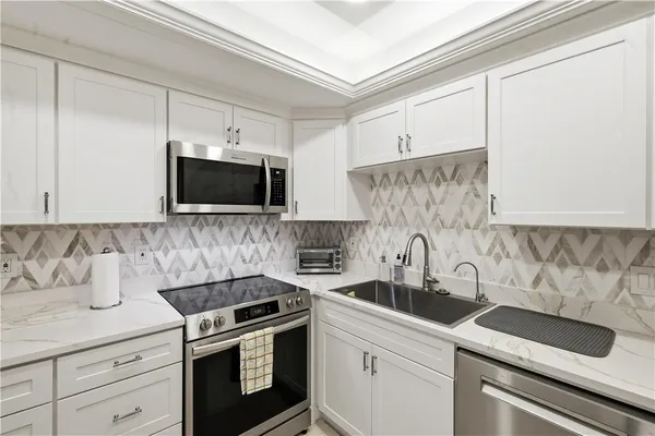$6,000 | 5601 Florida A1A, Unit 206C, Vero Beach, FL 32963