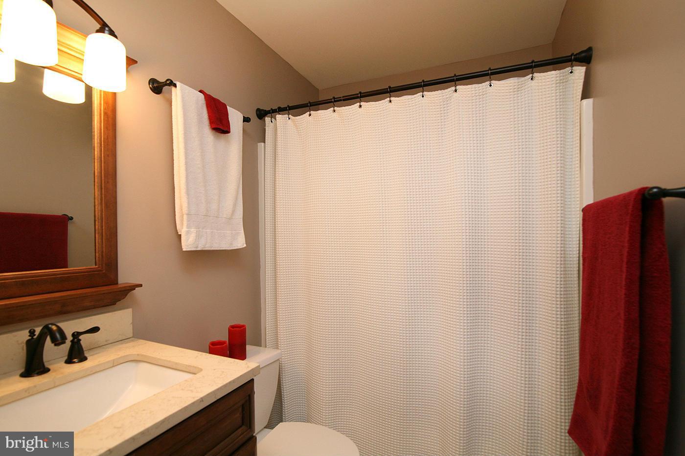 1007 Stone Road Westminster, MD 21158 - Photo 12 of 28 Hall Bath