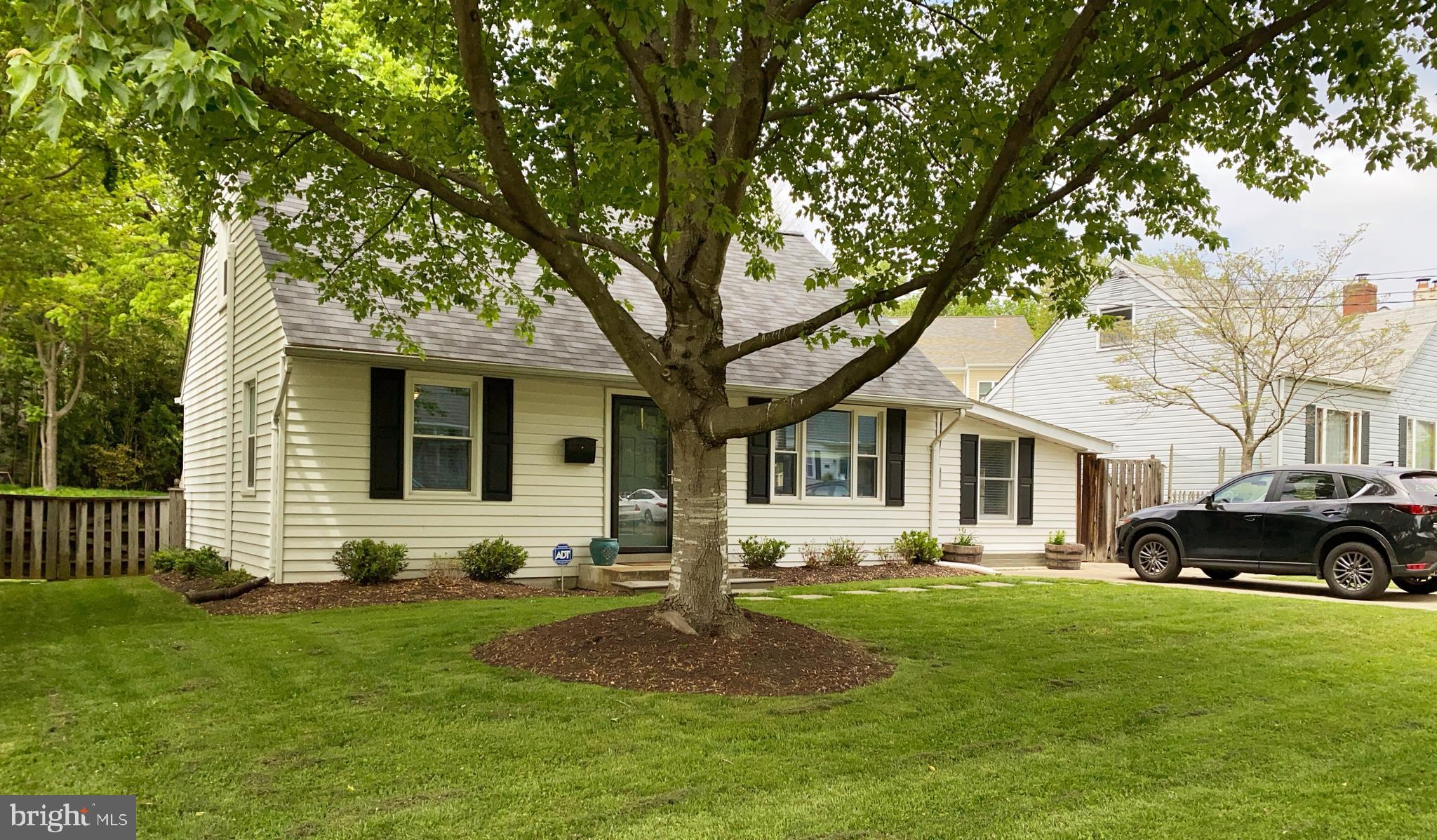 107 Calvert Road Rockville, MD 20850 - Photo 2 of 40 Gallery Image 2