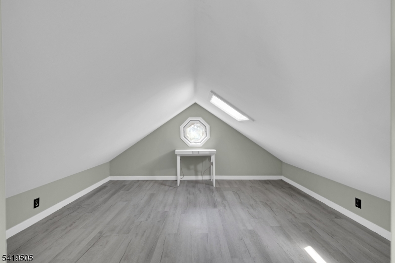 28 Oriole Drive Oak Ridge, NJ 07438 - Photo 20 of 33