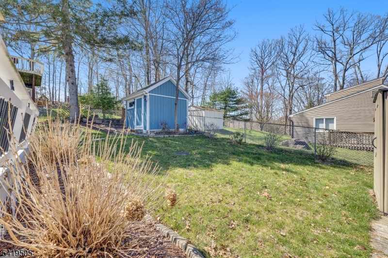 28 Oriole Drive Oak Ridge, NJ 07438 - Photo 28 of 33