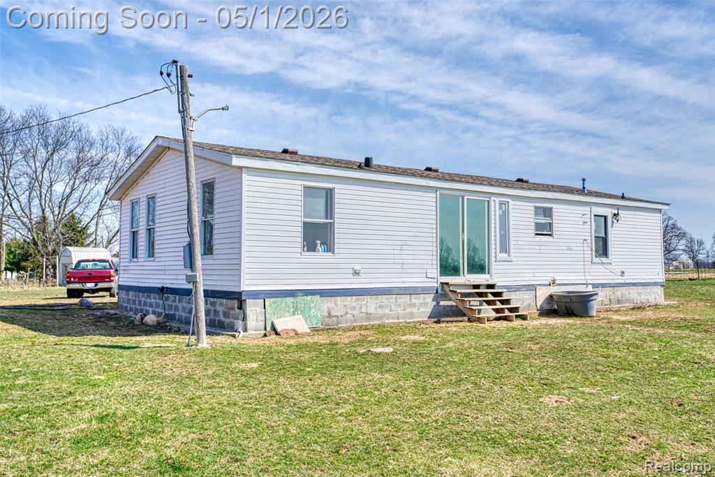 12459 Earl Road Stockbridge, MI 49285 - Photo 6 of 33