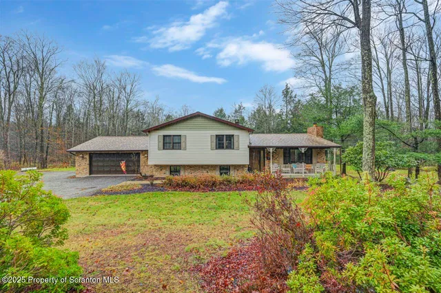 $549,000 | 99 Main Street, Gouldsboro, PA 18424