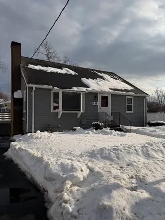 a front view of house with yard
