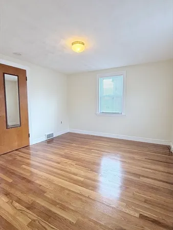 $4,000 | 188 Lexington Street, Newton, MA 02466
