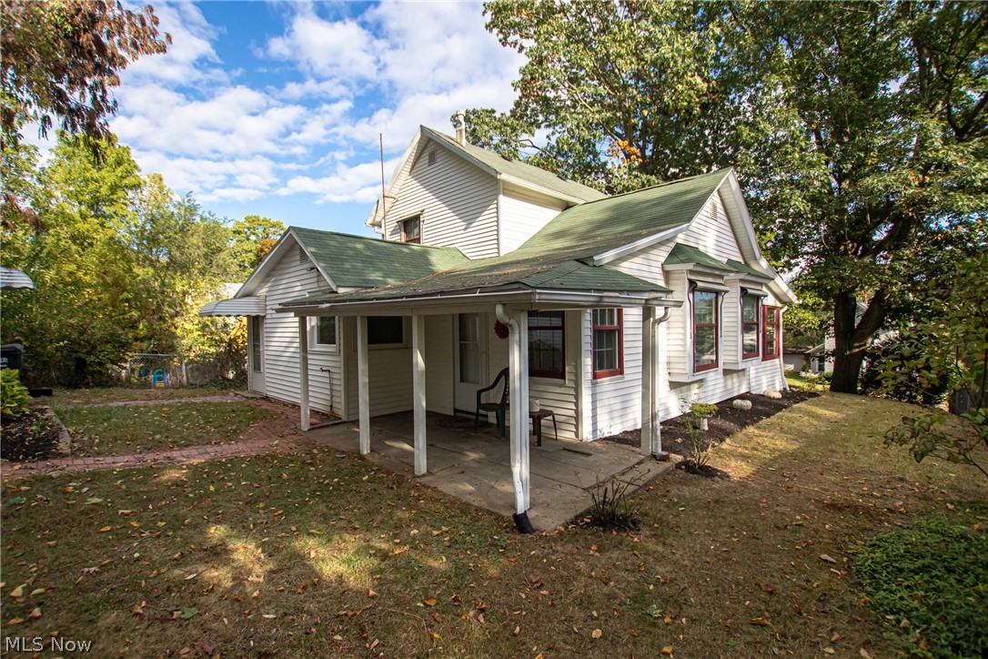 688 Wooster Road North Barberton, OH 44203 - Photo 39 of 47 View of side of home with a patio