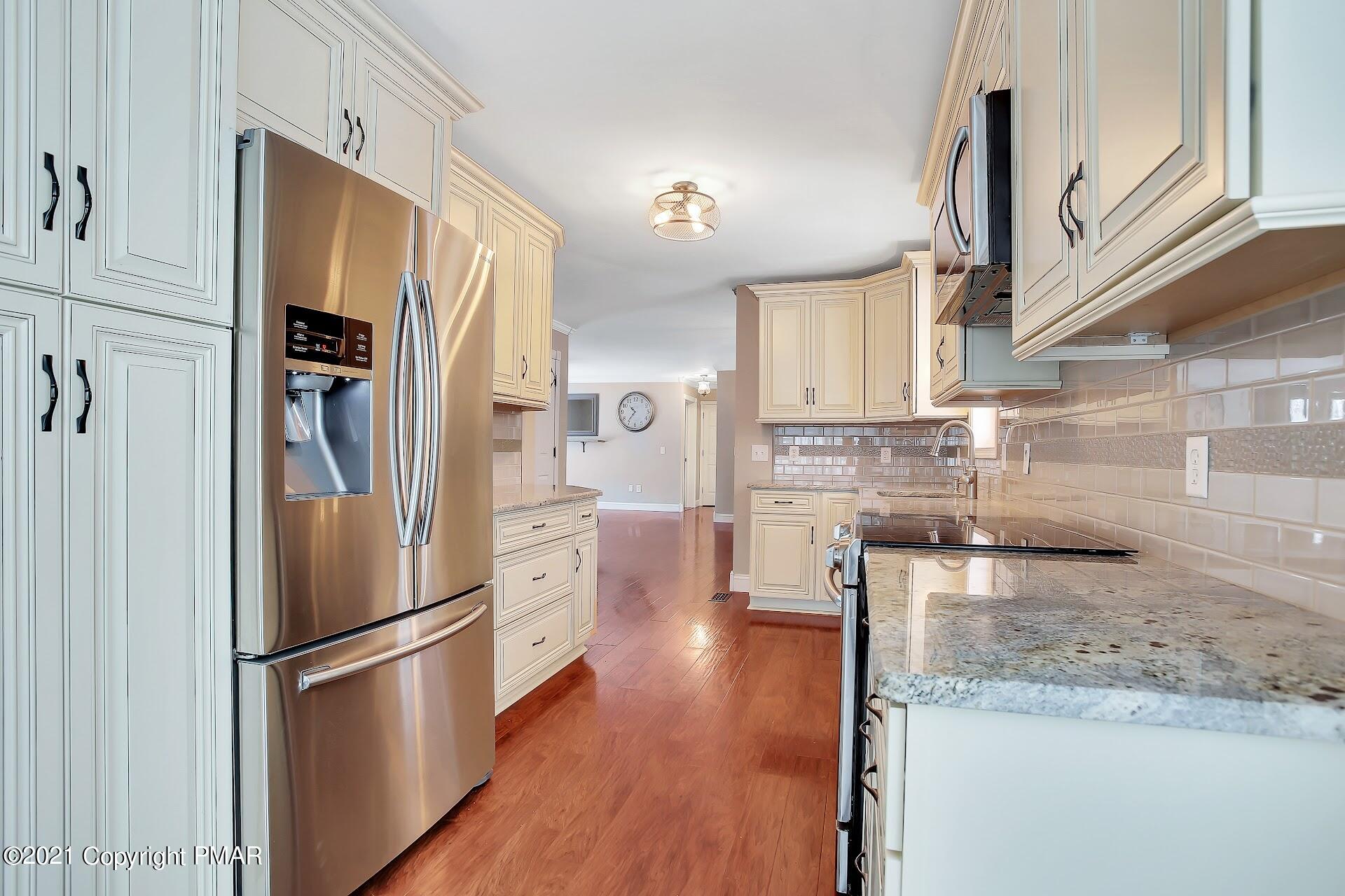1209 Neola-Church Road Stroudsburg, PA 18360 - Photo 14 of 37 8