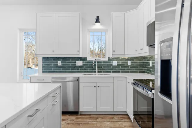 $305,000 | 425 West 8th Street, Unit 19, New Richmond, WI 54017