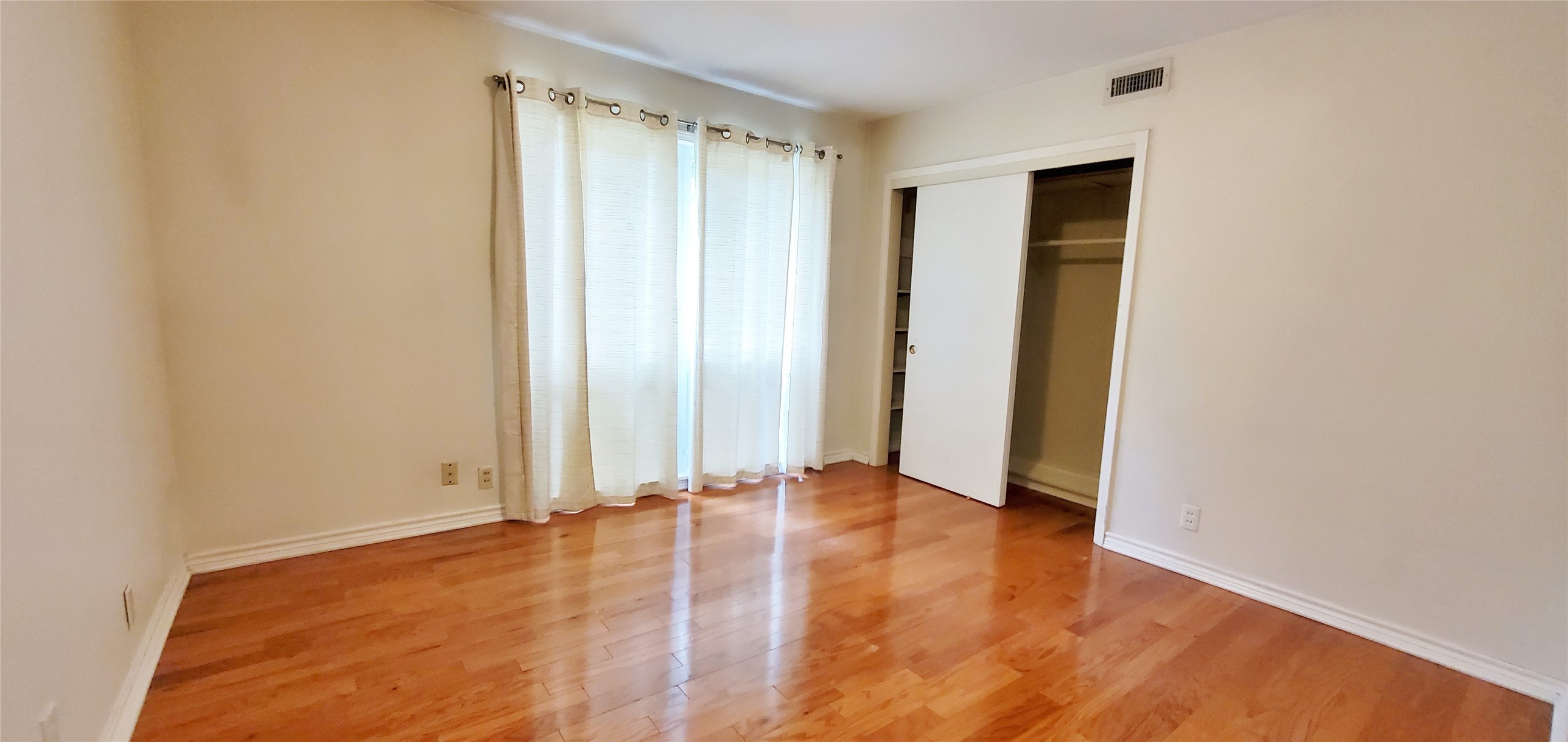 5630 Edith Street Houston, TX 77081 - Photo 19 of 30