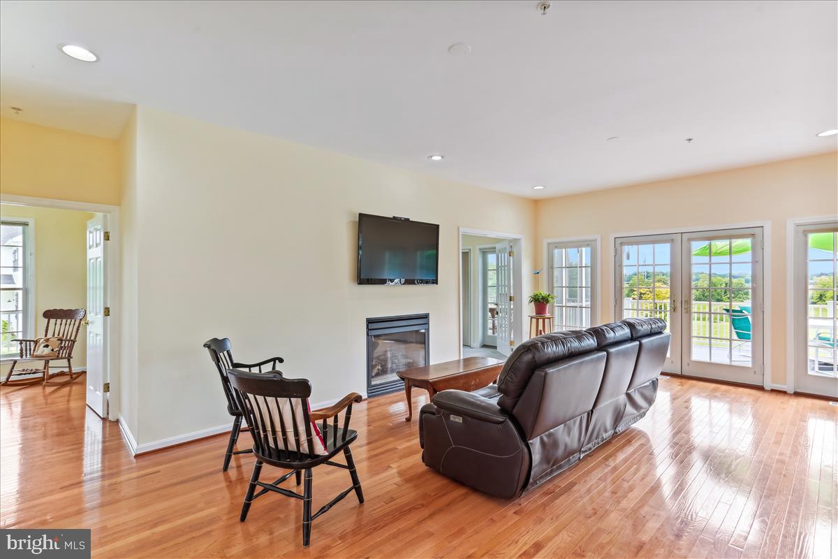 8920 Brown Church Road Mount Airy, MD 21771 - Photo 17 of 67 Gallery Image 17
