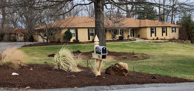 $724,900 | 93 Coventry Lane, Daleville, VA 24083