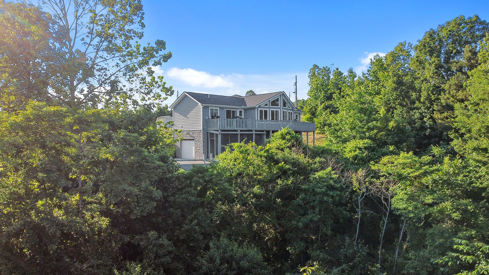 465 Turtle Point Lane Waverly, TN 37185 - Photo 14 of 49 a front view of a house with a yard