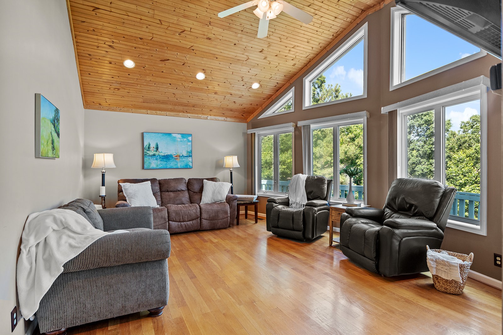 465 Turtle Point Lane Waverly, TN 37185 - Photo 28 of 49 a living room with furniture ceiling fan and a large window
