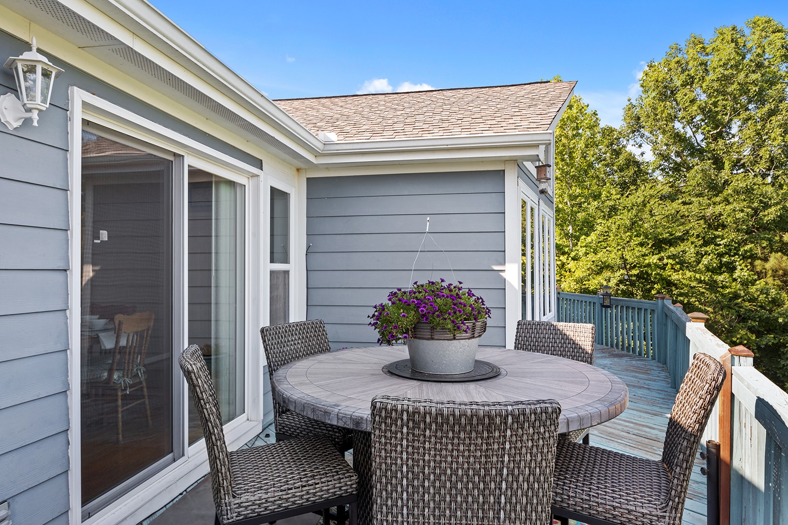 465 Turtle Point Lane Waverly, TN 37185 - Photo 40 of 49 a outdoor dining space with a table and chairs