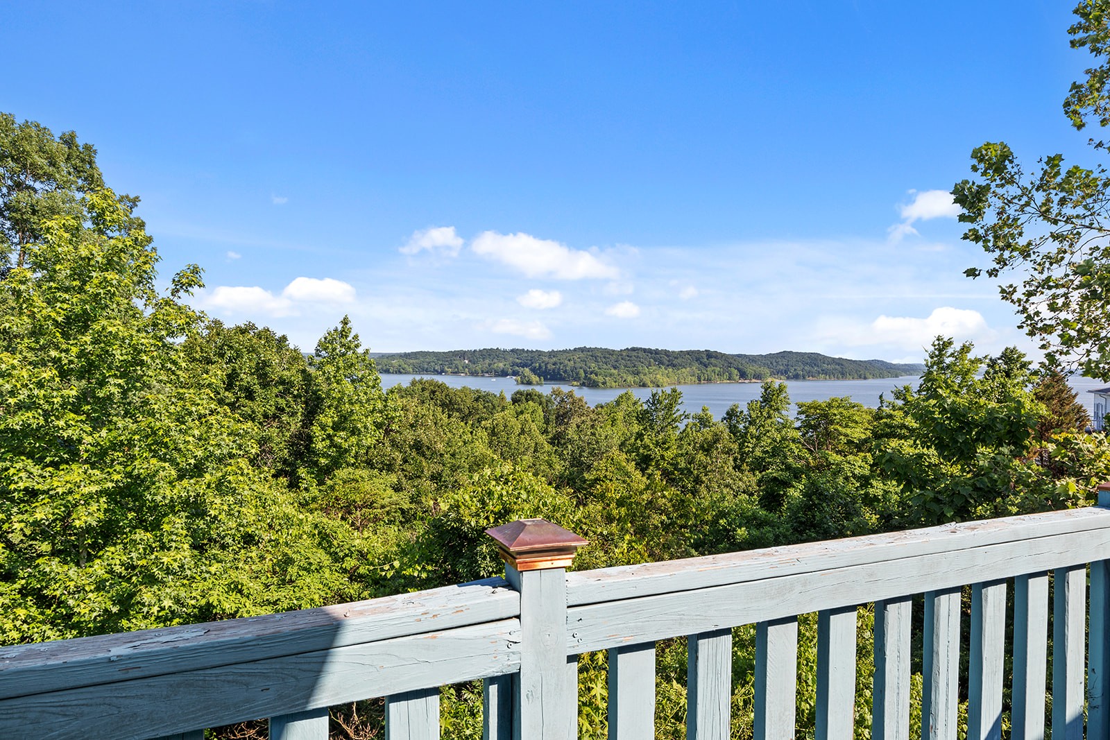 465 Turtle Point Lane Waverly, TN 37185 - Photo 41 of 49 a view of a balcony with an outdoor space