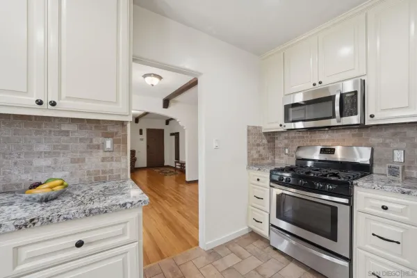 $1,550,000 | 3222 Curtis Street, San Diego, CA 92106