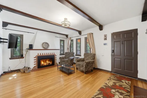 $1,550,000 | 3222 Curtis Street, San Diego, CA 92106