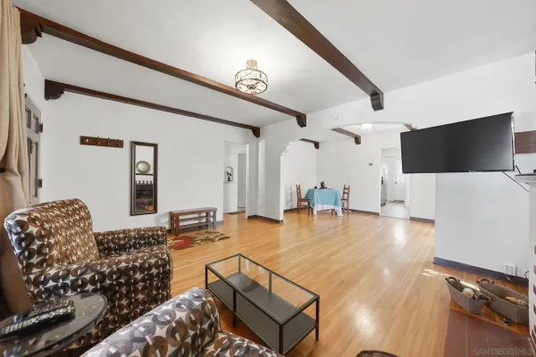 $1,550,000 | 3222 Curtis Street, San Diego, CA 92106