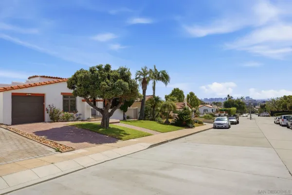 $1,550,000 | 3222 Curtis Street, San Diego, CA 92106
