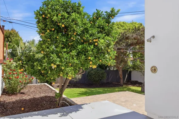 $1,550,000 | 3222 Curtis Street, San Diego, CA 92106