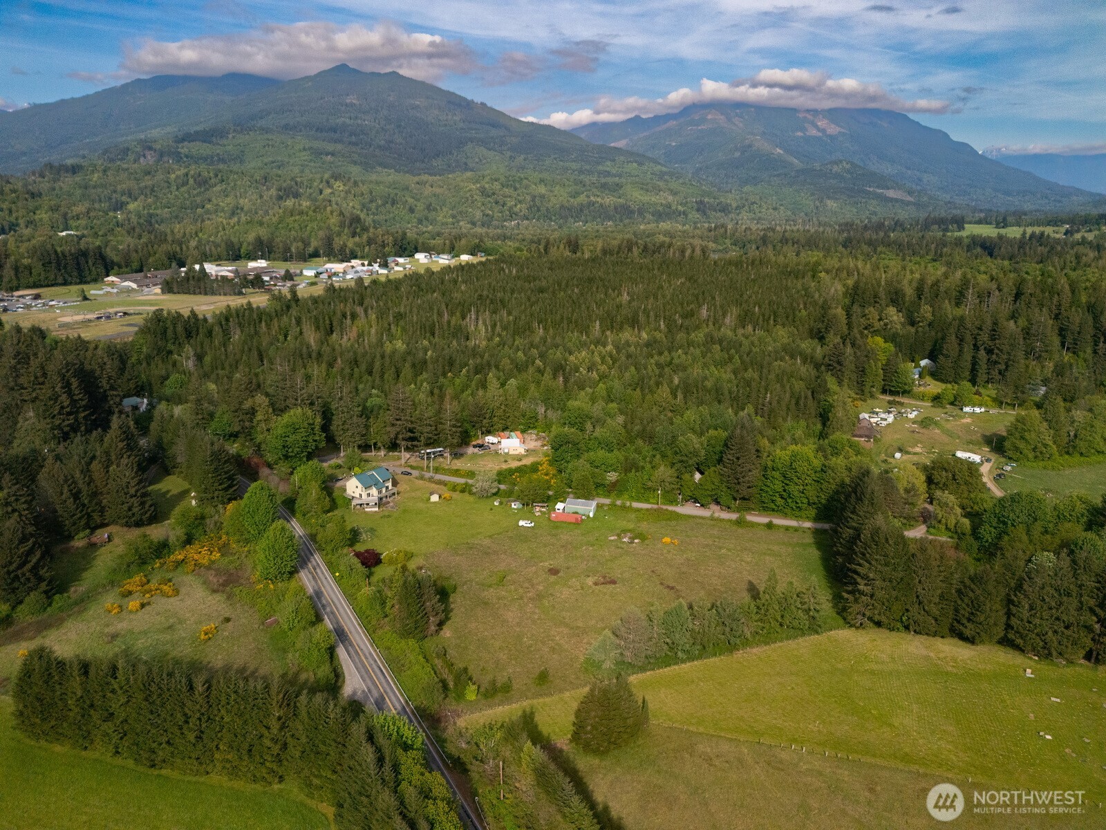 8120 Gordon Road Concrete, WA 98237 - Photo 4 of 37