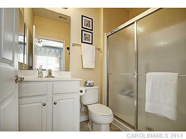 315 Garnet Court Fort Mill, SC 29708 - Photo 11 of 16 Gallery Image 11