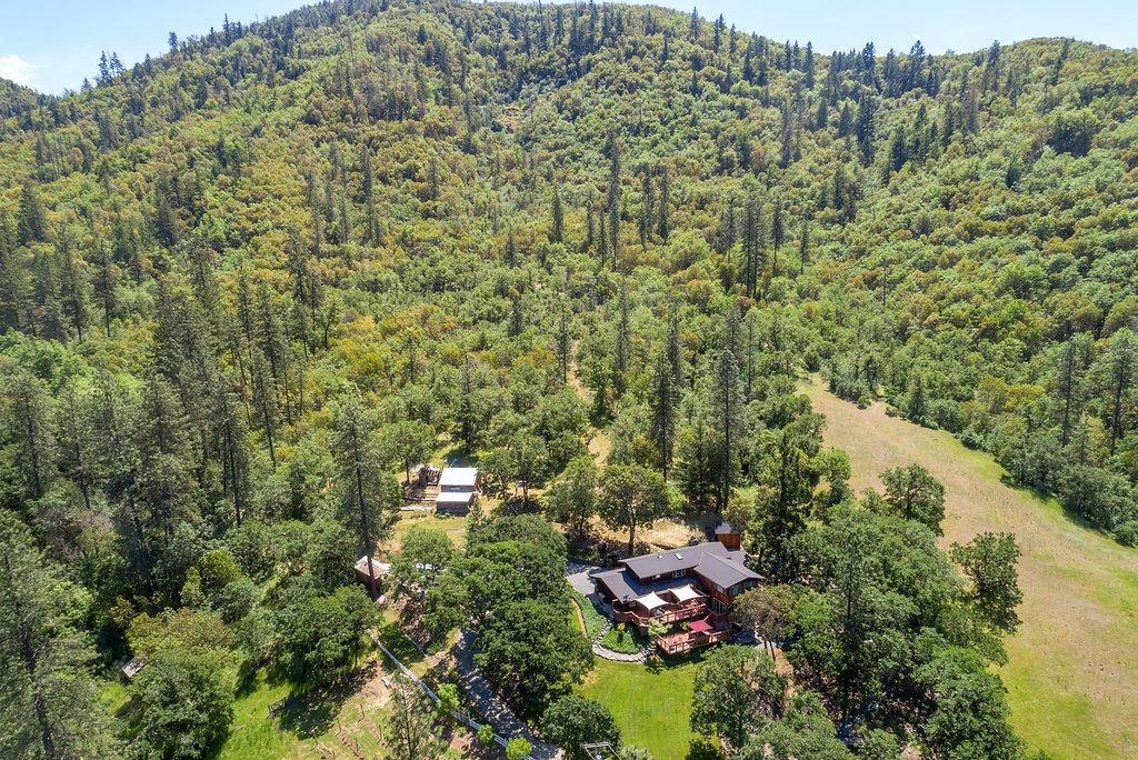 608 Wards Creek Road Rogue River, OR 97537 - Photo 8 of 35 Additional Photo