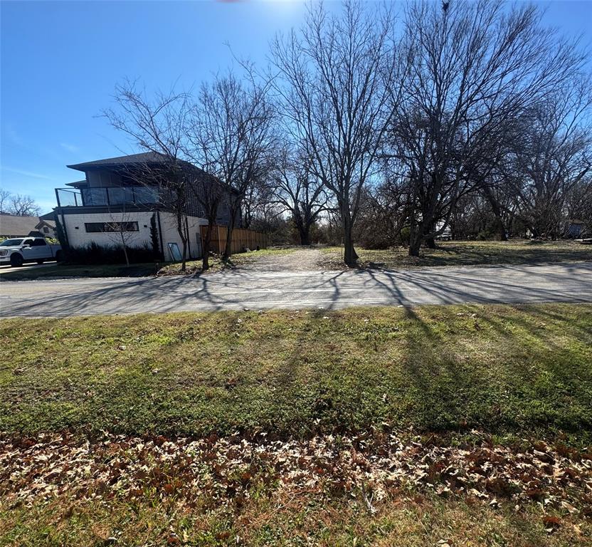 7718 Garner Road Rowlett, TX 75088 - Photo 3 of 15