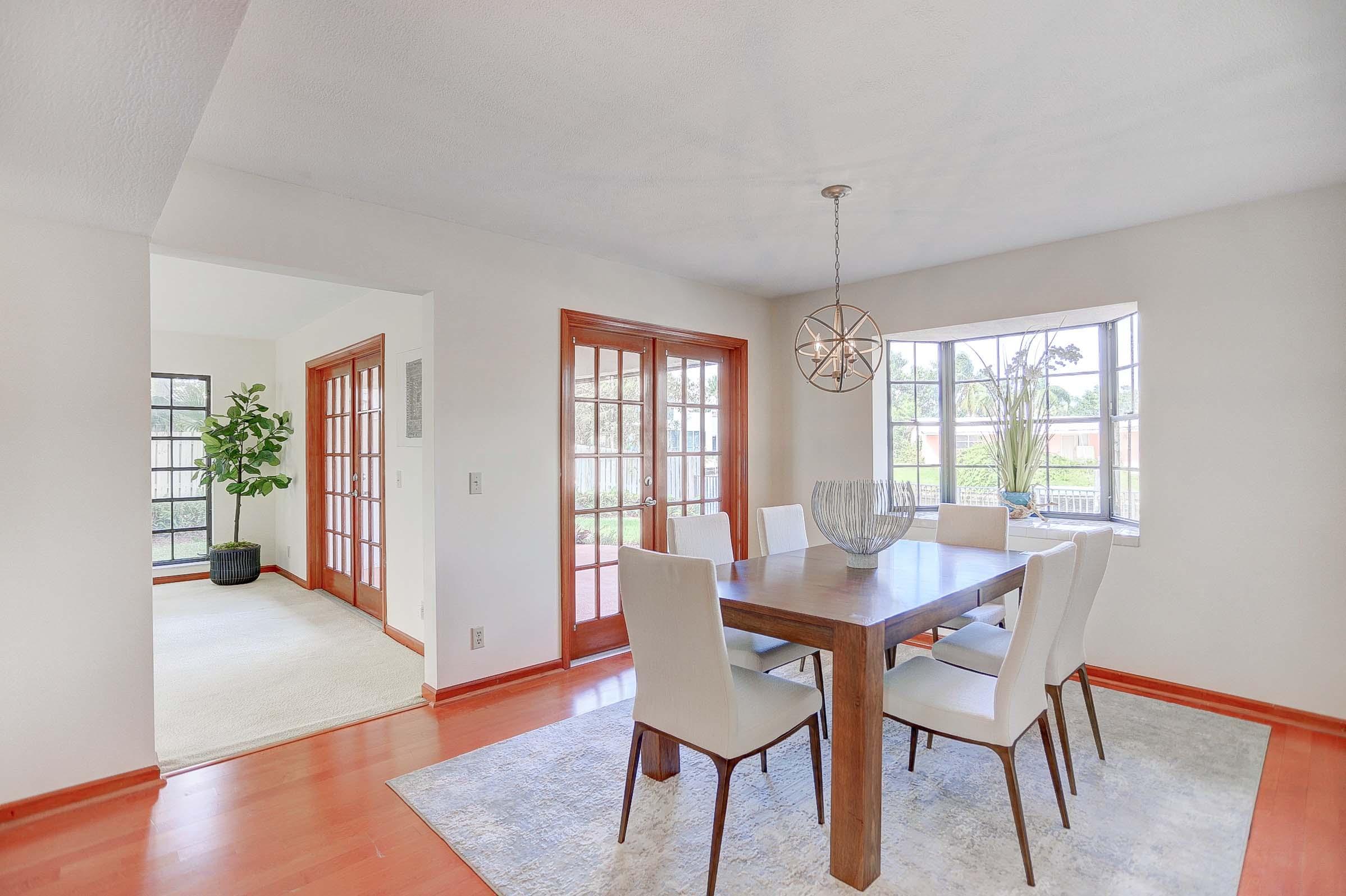 399 Southwest 15th Street Boca Raton, FL 33432 - Photo 10 of 53 LIGHT AND BRIGHT DINING AREA