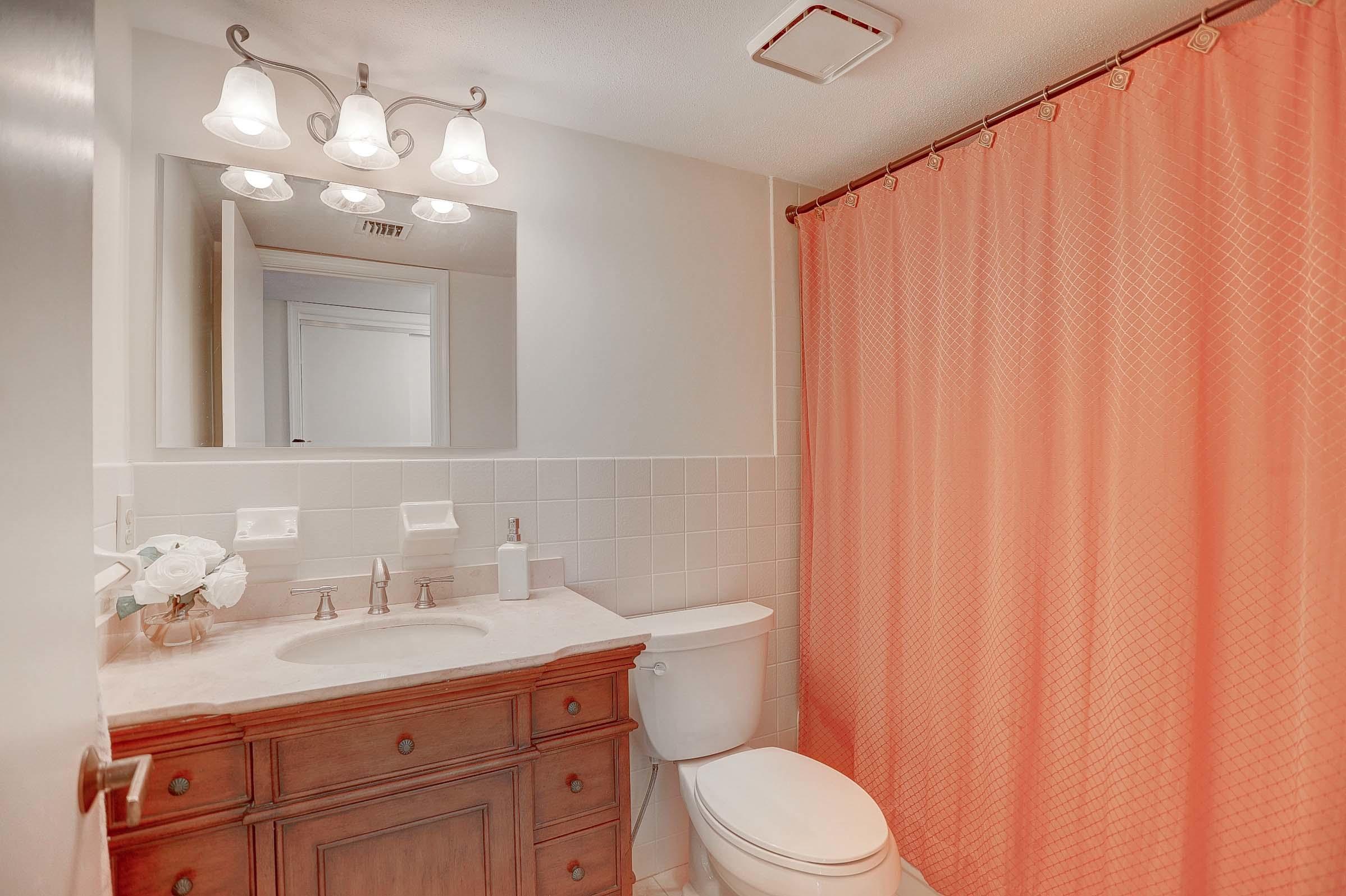 399 Southwest 15th Street Boca Raton, FL 33432 - Photo 14 of 53 FULL BATHROOM ON THE FIRST FLOOR