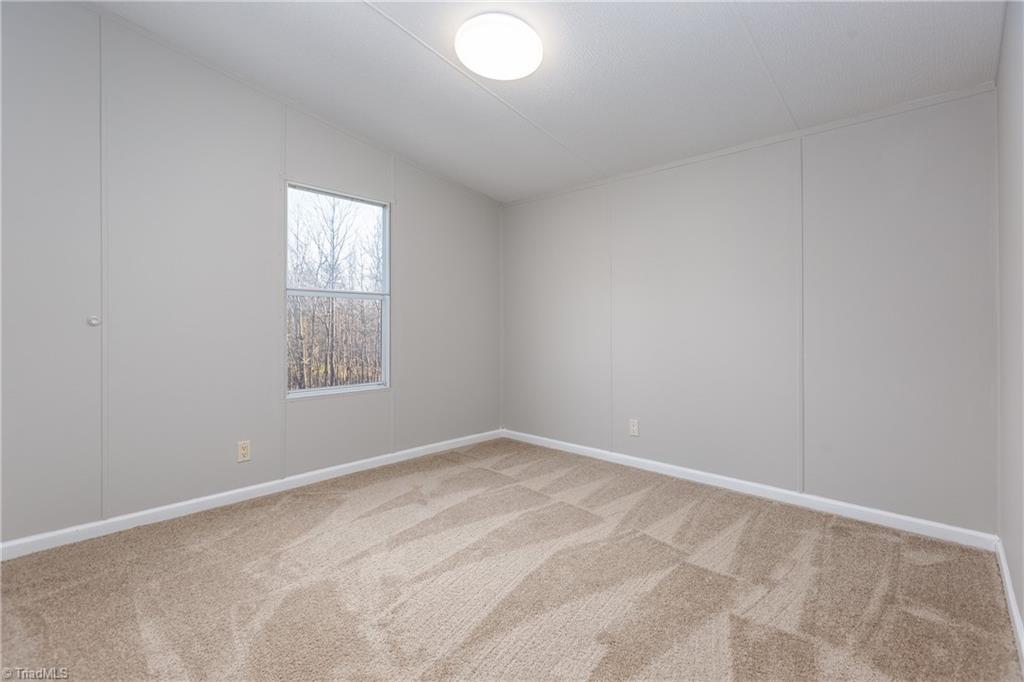 1267 High Valley Road King, NC 27021 - Photo 14 of 33