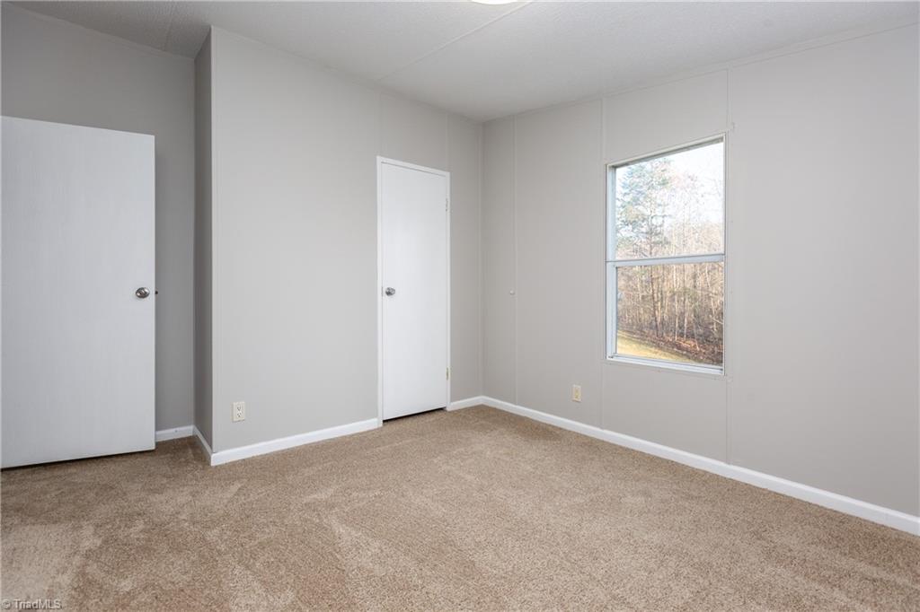 1267 High Valley Road King, NC 27021 - Photo 15 of 33