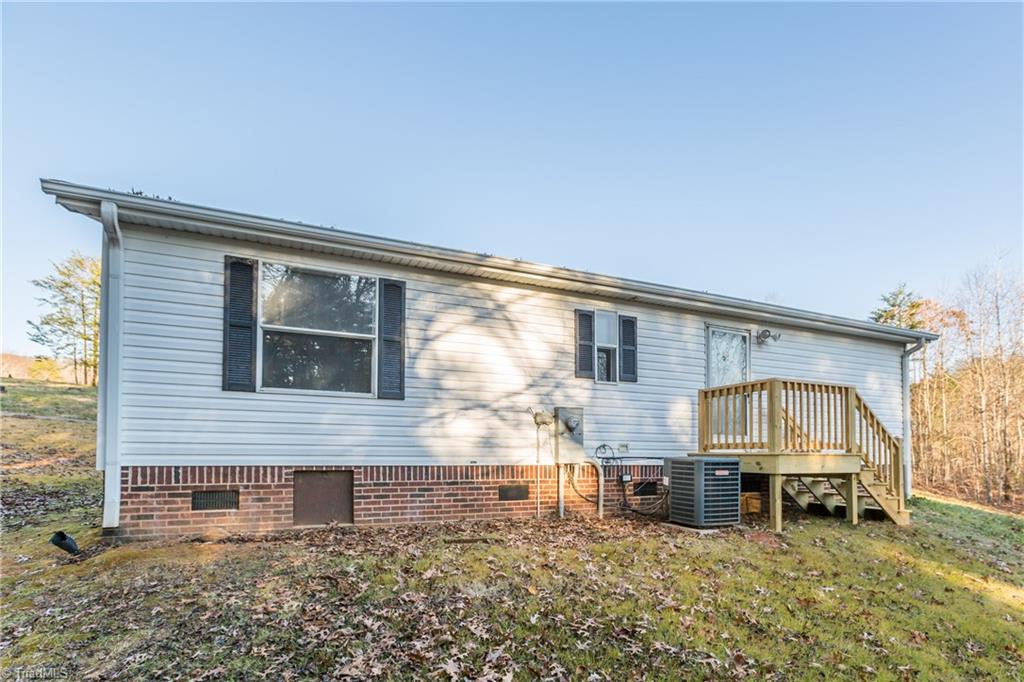 1267 High Valley Road King, NC 27021 - Photo 23 of 33