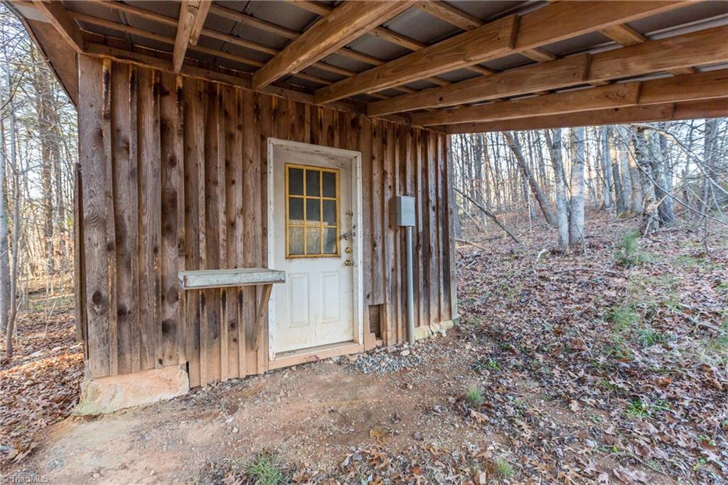 1267 High Valley Road King, NC 27021 - Photo 28 of 33