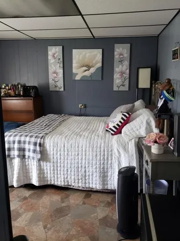 $40,000 | 927 1st Street, New Salem, PA 15468