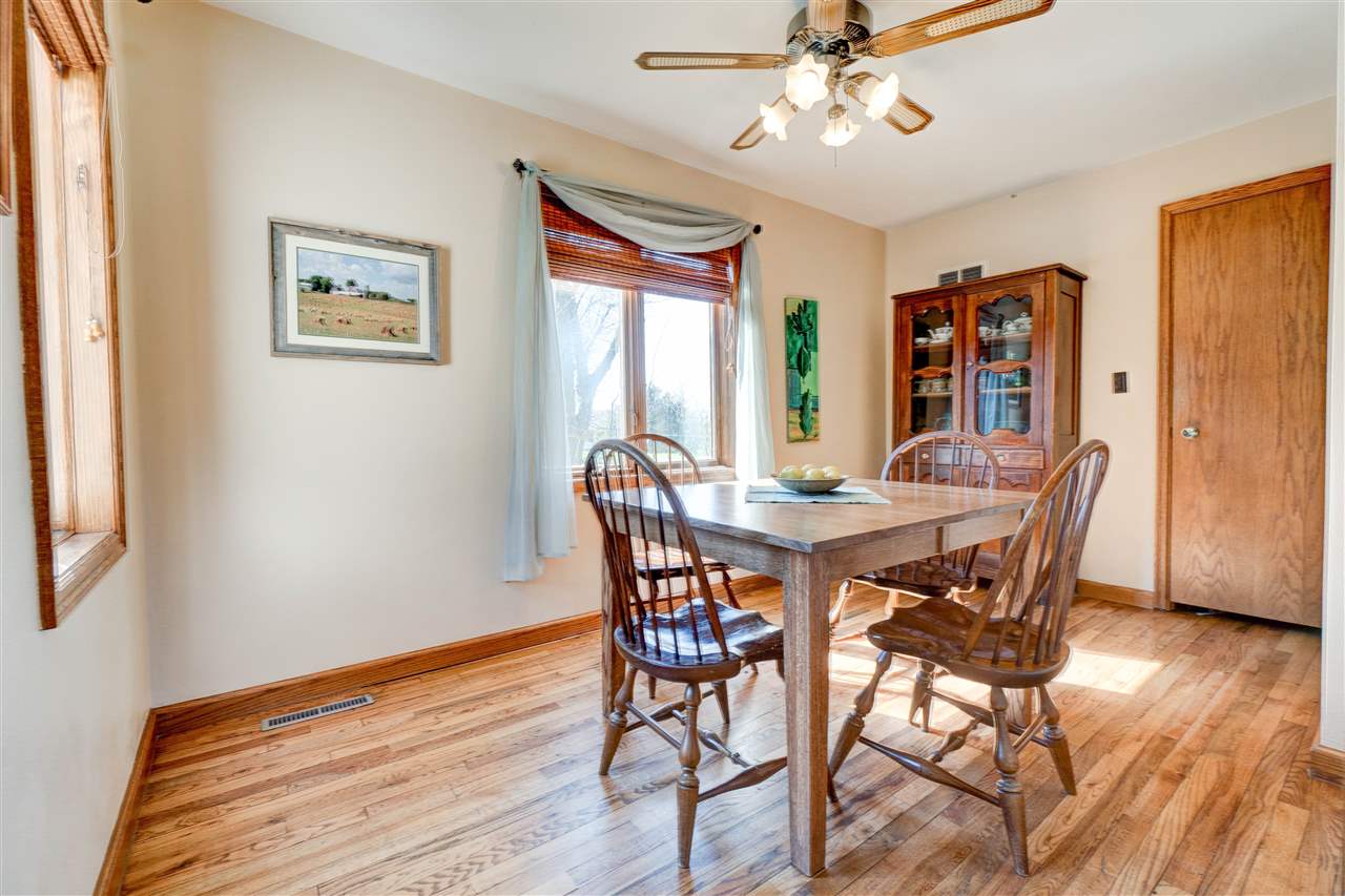 1435 Angle Road Southwest Kalona, IA 52247 - Photo 12 of 27 Gallery Image 12