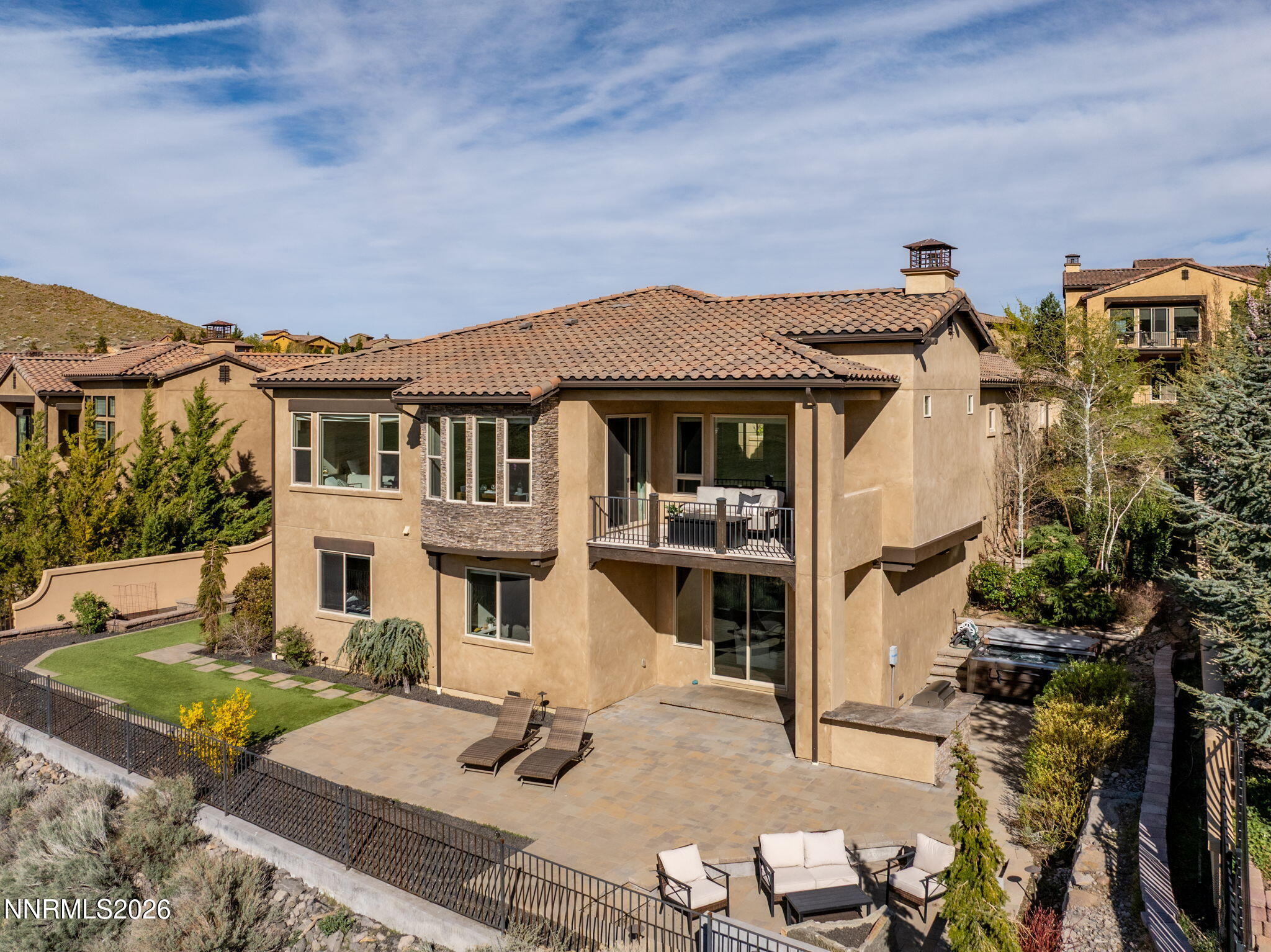 3172 Vista Favoloso Reno, NV 89519 - Photo 68 of 71 a front view of a house with garden