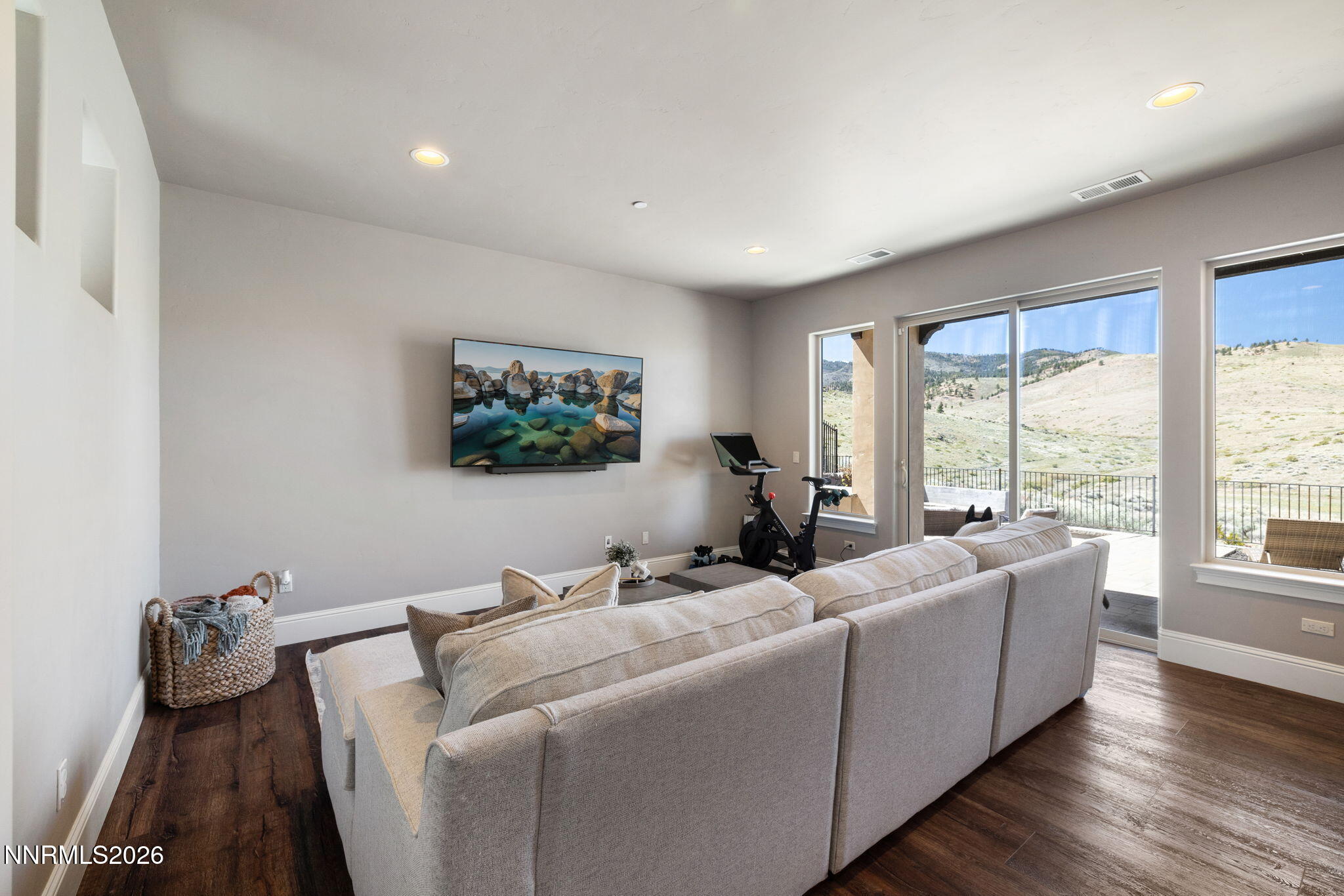 3172 Vista Favoloso Reno, NV 89519 - Photo 7 of 71 37-web-or-mls-3172 Vista Favoloso new-49