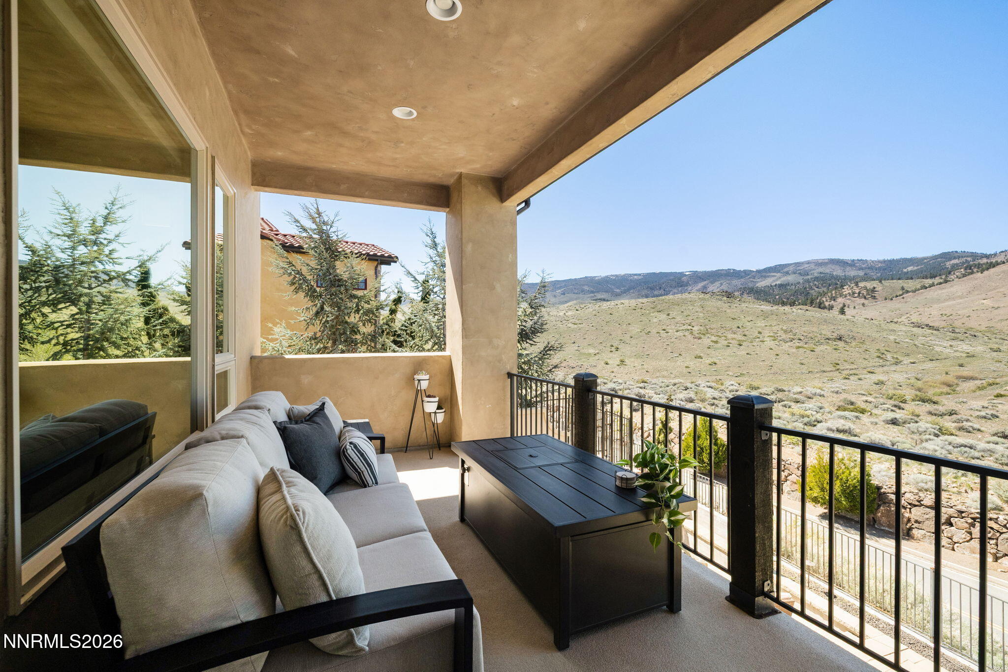 3172 Vista Favoloso Reno, NV 89519 - Photo 8 of 71 61-web-or-mls-3172 Vista Favoloso new-23