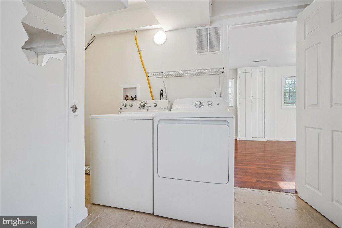 7039 Calamo Street Springfield, VA 22150 - Photo 47 of 70