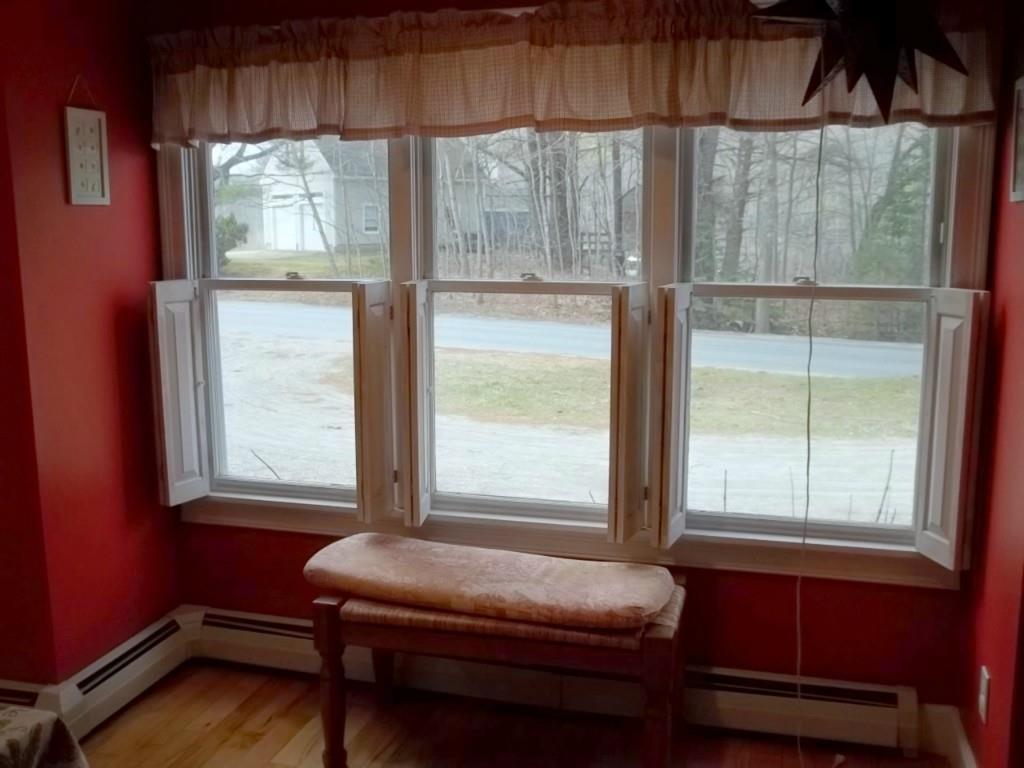 22 Old Cape Road Kennebunkport, ME 04046 - Photo 10 of 16 Dining Area