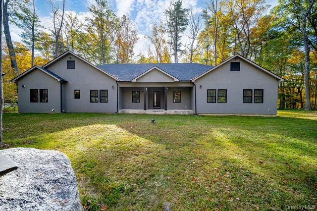 $724,900 | 326 Ingrassia Road, Middletown, NY 10940