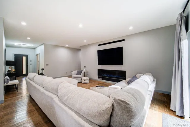 $724,900 | 326 Ingrassia Road, Middletown, NY 10940