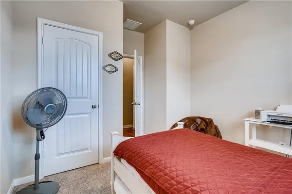 $2,000 | 5109 Winsbury Drive, Georgetown, TX 78626