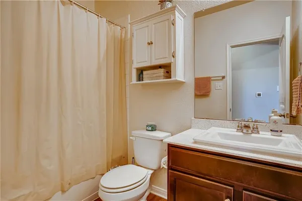 $2,000 | 5109 Winsbury Drive, Georgetown, TX 78626