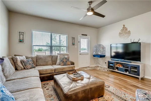 $2,000 | 5109 Winsbury Drive, Georgetown, TX 78626