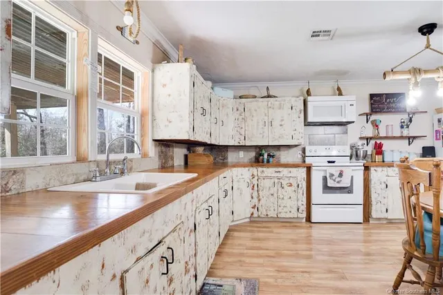 $155,000 | 143 Reeds Bridge Road, Oberlin, LA 70655