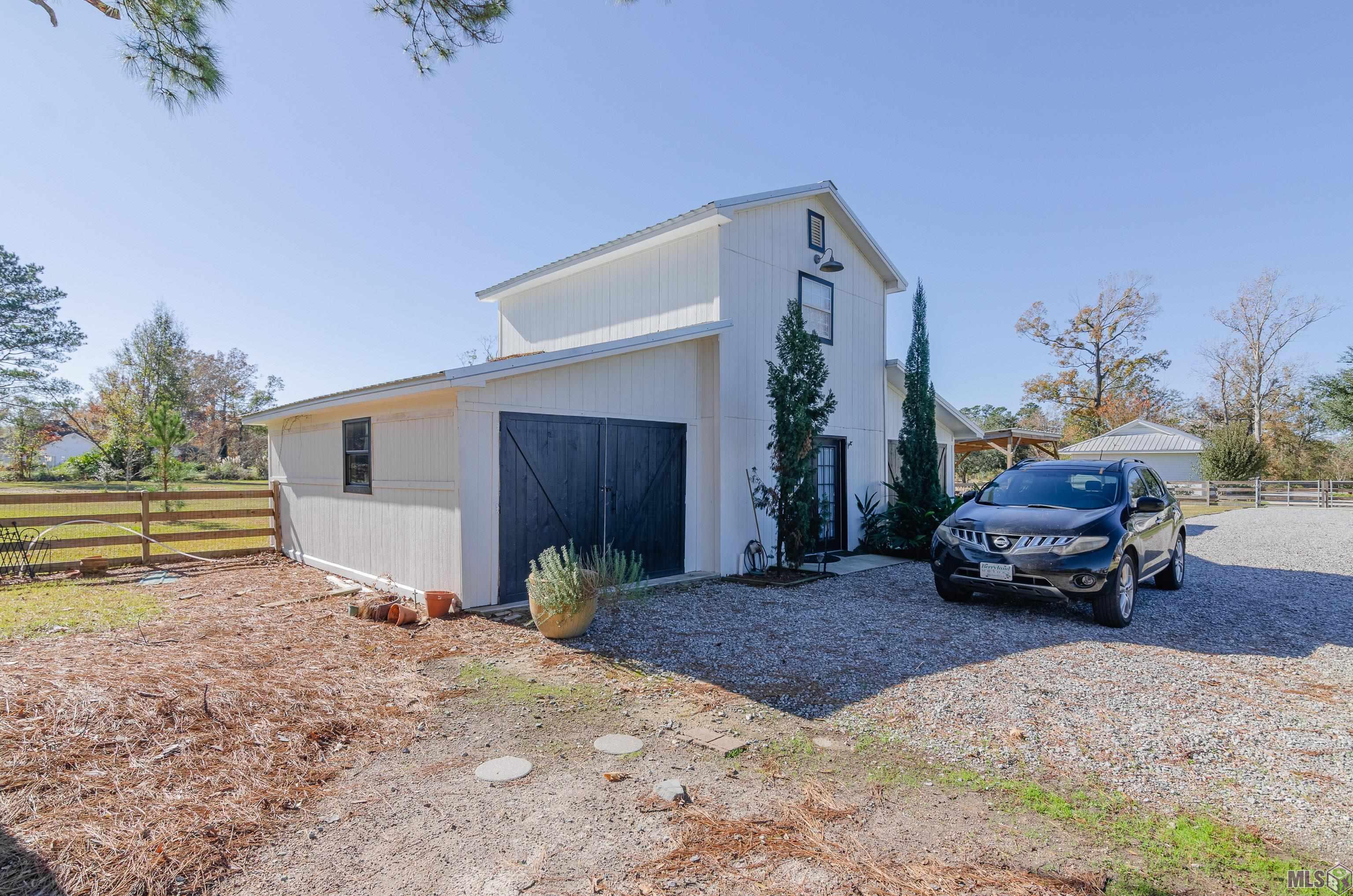 20452 Rainey Lane Springfield, LA 70462 - Photo 28 of 36